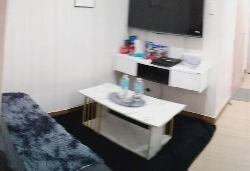 Chelsea Suite S Esthetic Staycation At Trees Residence Qc