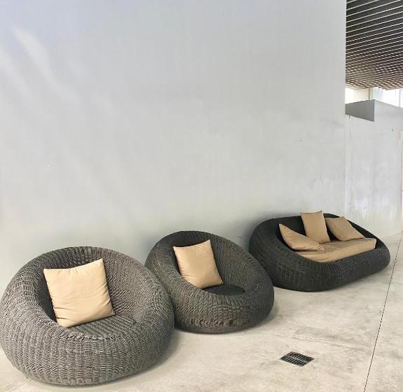 Condo Staycation Near Mall Of Asia Pasay City