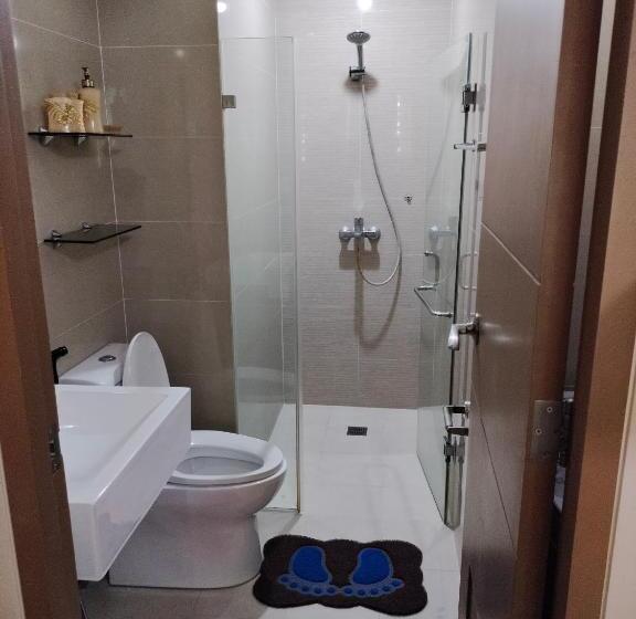 Condotel Near Airport & Resort World Manila