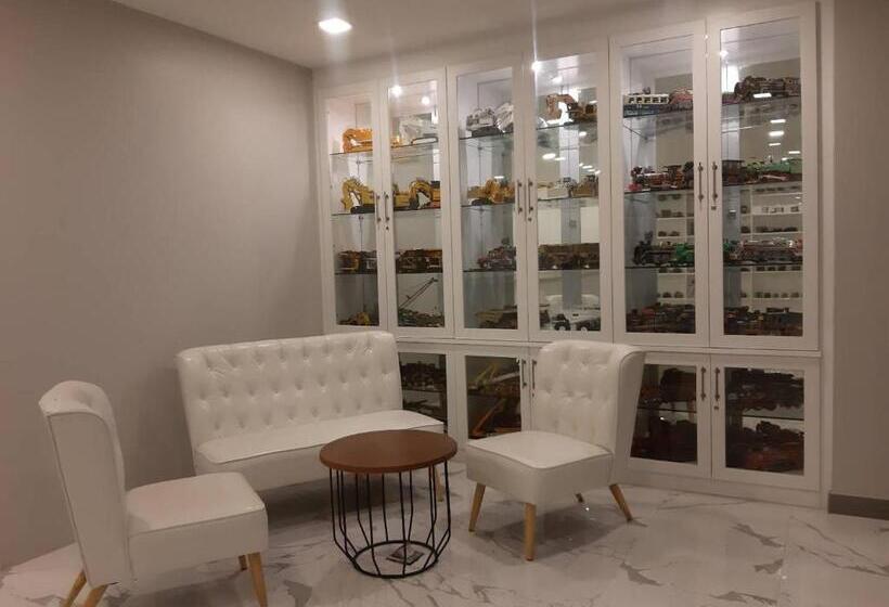 בית מלון כפרי โรงแรม เดอะโมเดล การ์เด้น