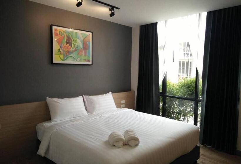 בית מלון כפרי โรงแรม เดอะโมเดล การ์เด้น