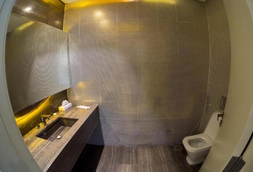 Отель برج داماك الرياض Damac Towers Riyadh