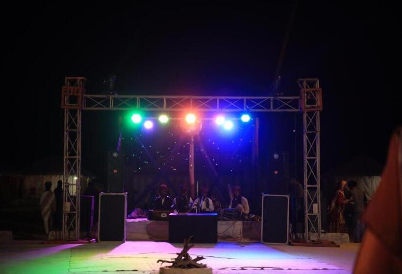 酒店 Melody Moon Desert Camp & Resort