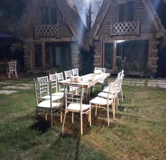 هتل Eco Rose Homestay