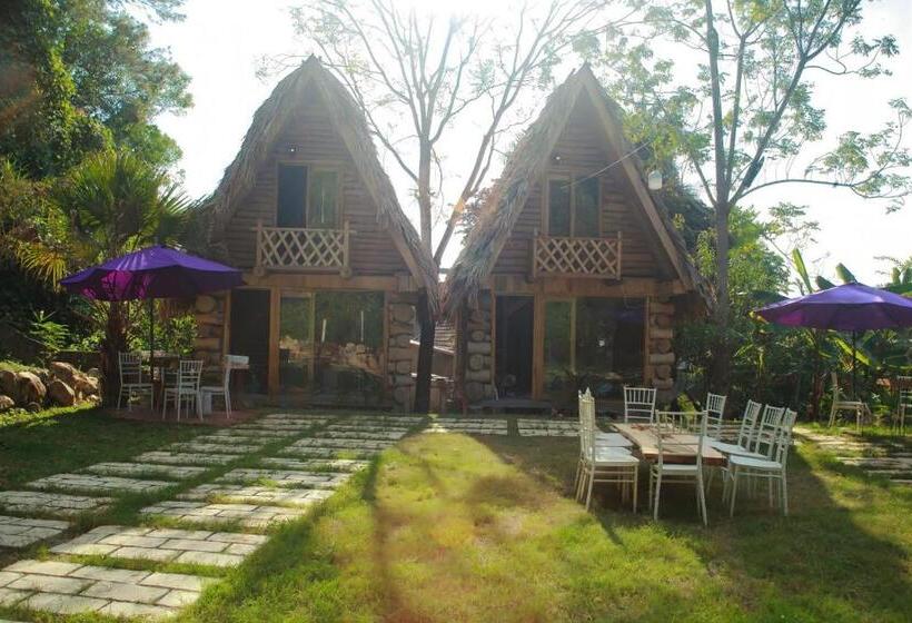 هتل Eco Rose Homestay