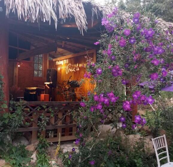 هتل Eco Rose Homestay