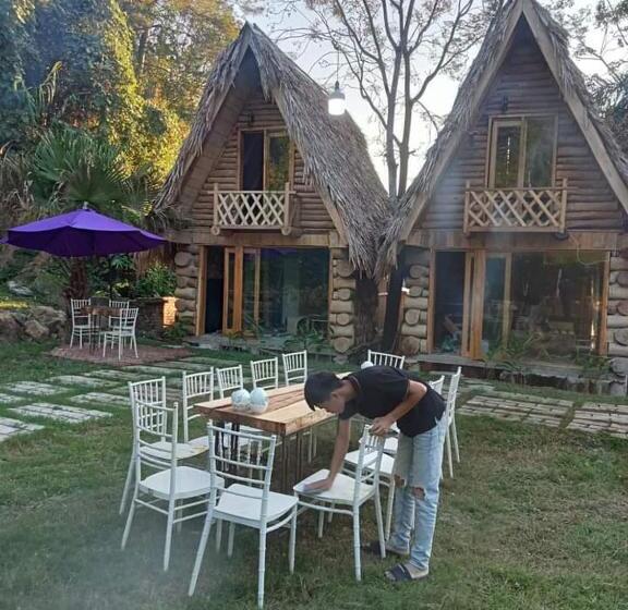 هتل Eco Rose Homestay