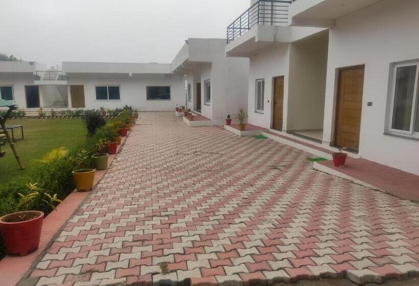 בית מלון כפרי Great Tiger Resort