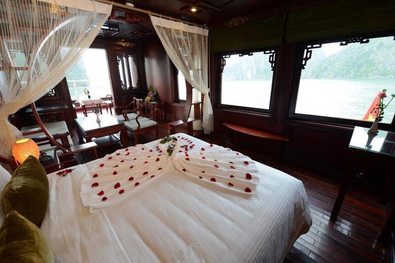 هتل Majestic Legend Cruise