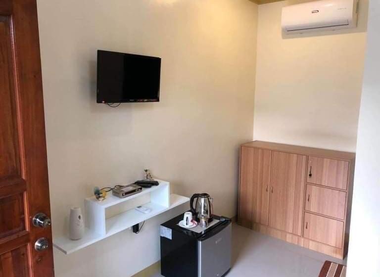 هتل Kojie Guest House