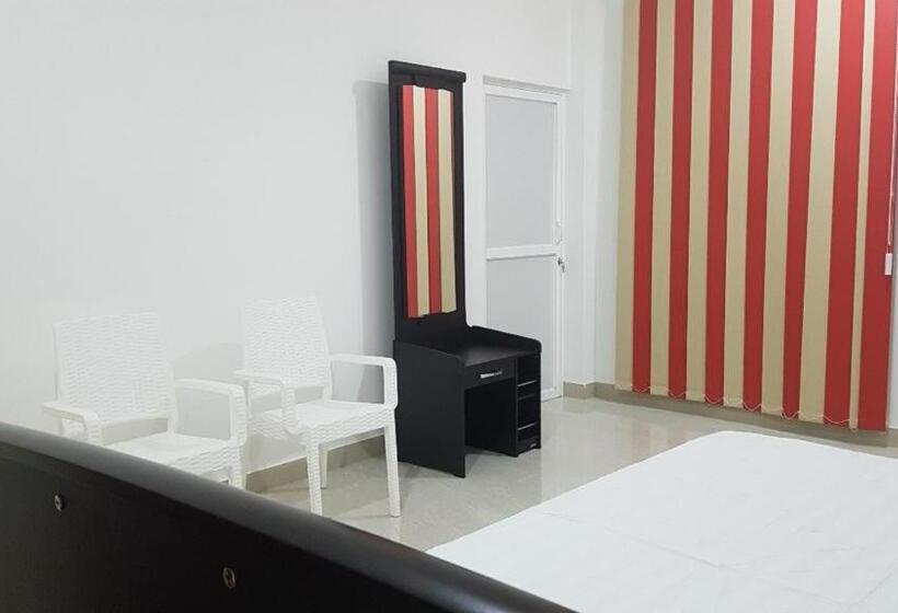 酒店 Lagoon Step Airport Transit