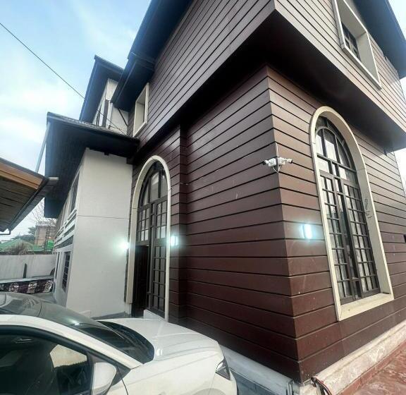 فندق Main Street Inn