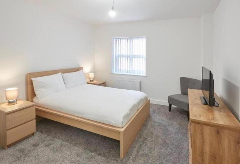Super Hotel O Jeevan Residency