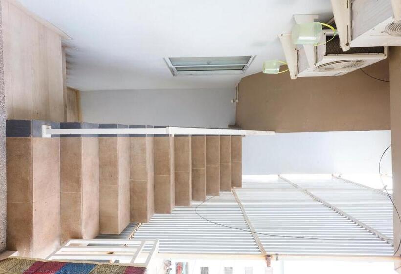 فندق Oyo 93130 Baloi Homestay