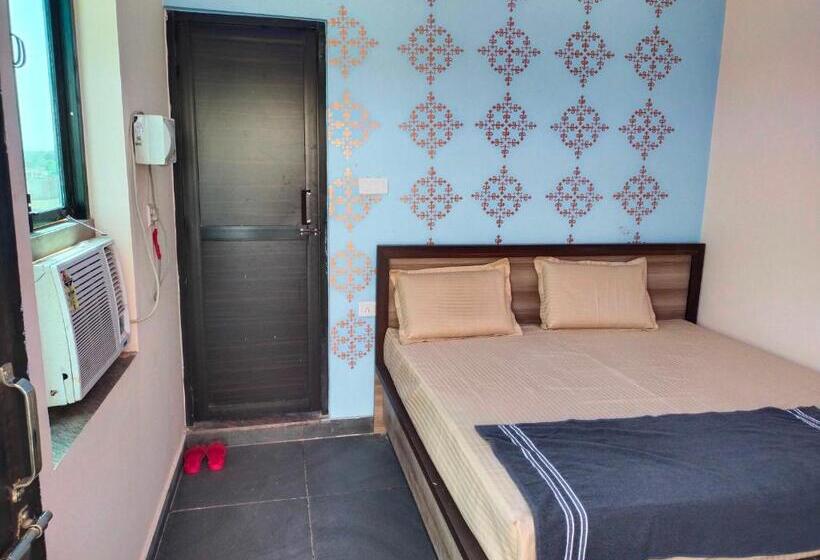 호텔 Oyo Blue Dream Palace