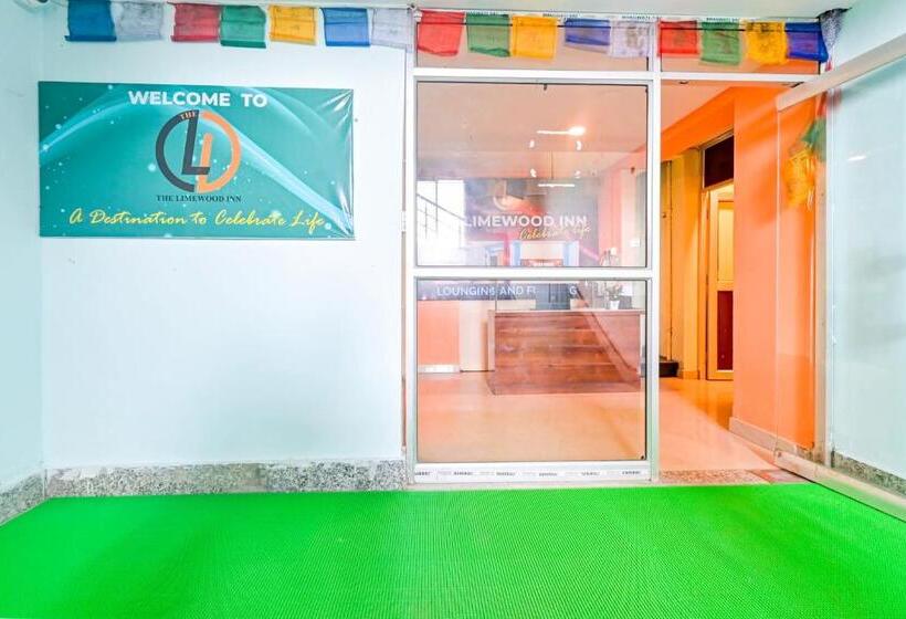 ホテル Oyo Flagship The Limewood Inn