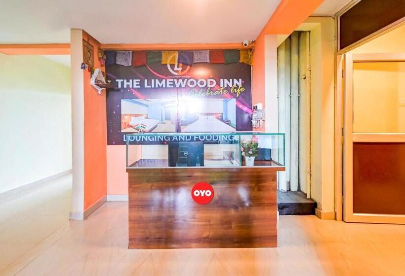 ホテル Oyo Flagship The Limewood Inn