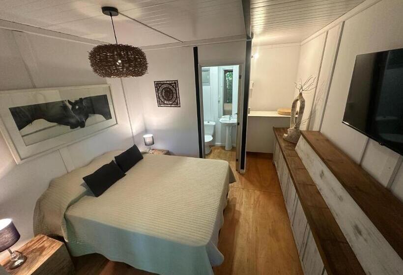 فندق Posada Guasu