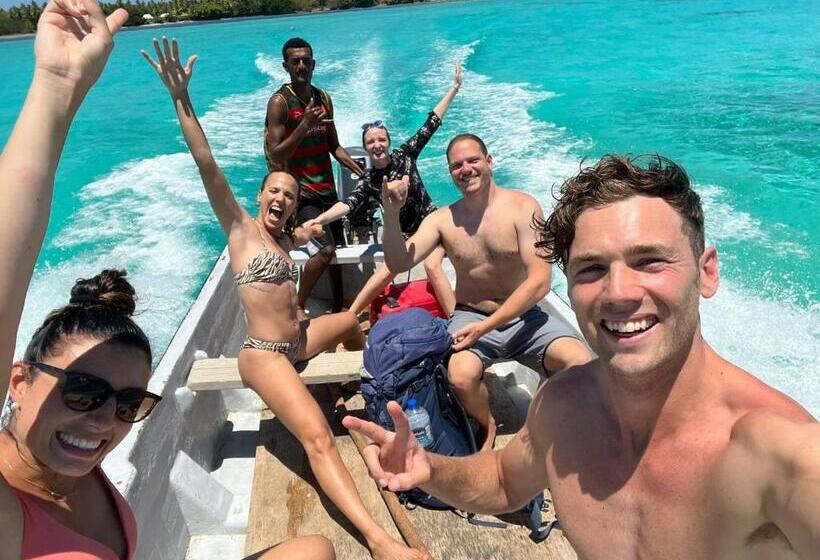 Отель S@fe Landing Lodge