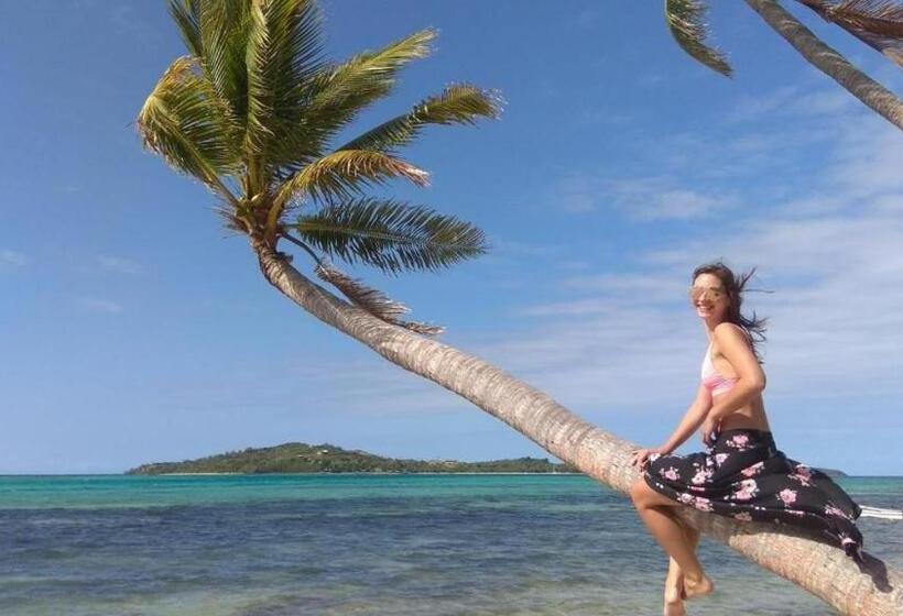 Отель S@fe Landing Lodge