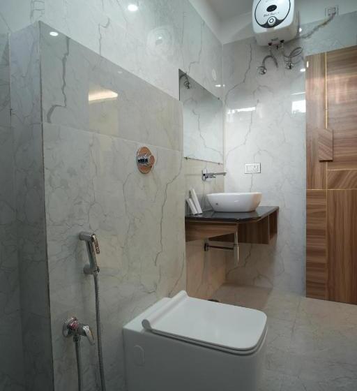 酒店 Shanti International