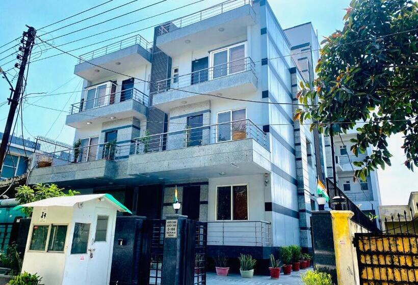 酒店 Signature Suite Noida Sector 51 Couple Friendly