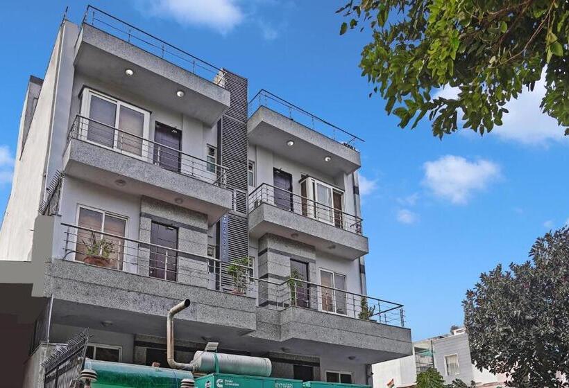 酒店 Signature Suite Noida Sector 51 Couple Friendly