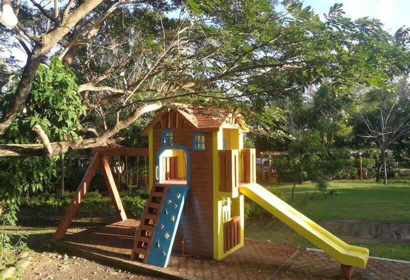 호텔 Silangang Nayon