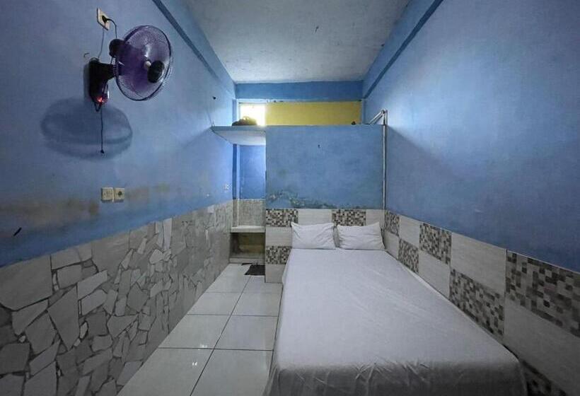 فندق Spot On 93555 Triple N Homestay
