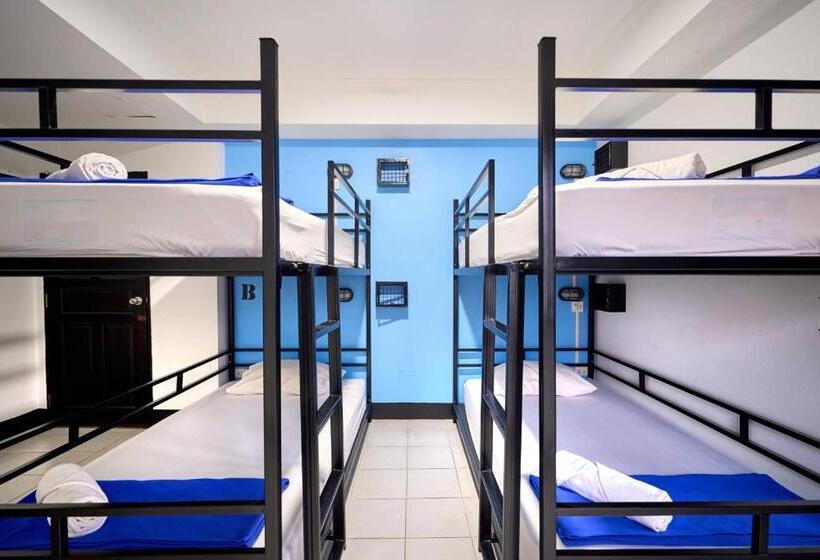 בית מלון כפרי Thapae60 Mini