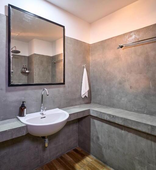 בית מלון כפרי Thapae60 Mini