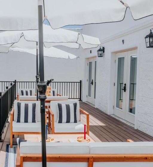 호텔 The Lighthouse Boutique