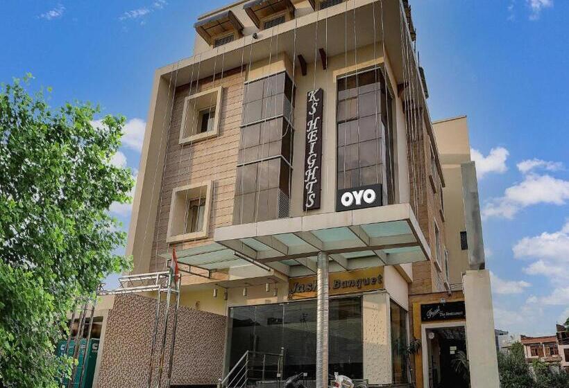 ホテル Townhouse Mng Platinum