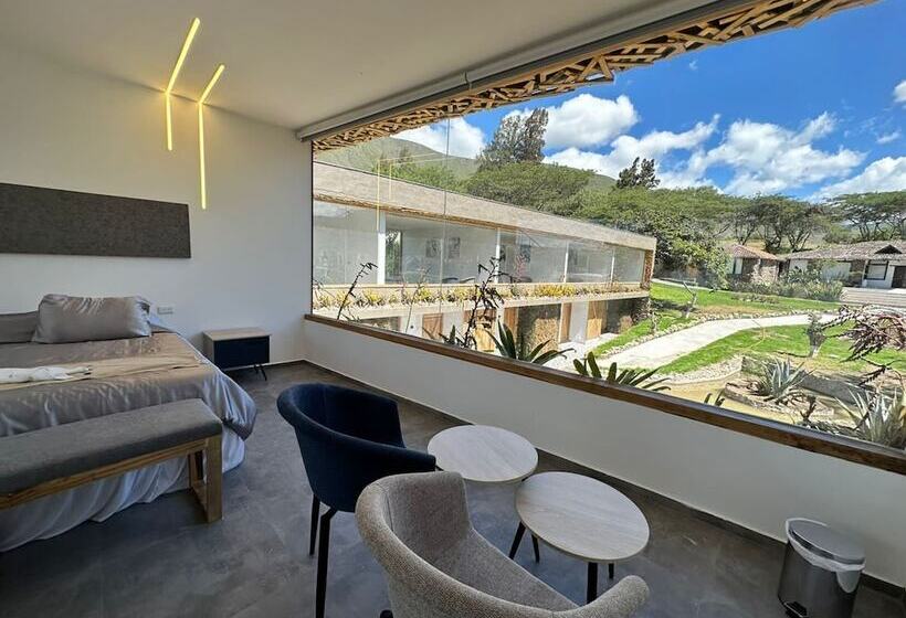 هتل Tunas & Cabras