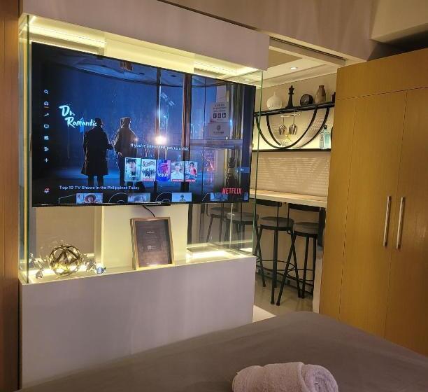 酒店 Uptown Parksuites Tower 1 At Bgc Staycations Up Above 12