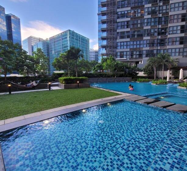 酒店 Uptown Parksuites Tower 1 At Bgc Staycations Up Above 12