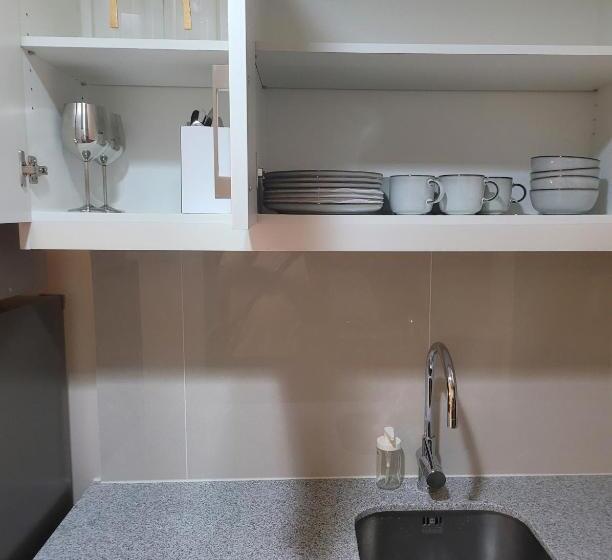 酒店 Uptown Parksuites Tower 1 At Bgc Staycations Up Above 12