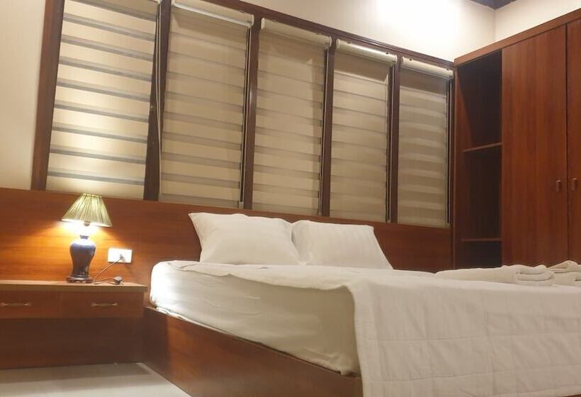 هتل Vang Vieng Garden Villa