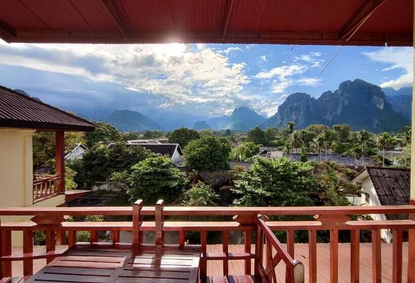 هتل Vangvieng Central Riverside