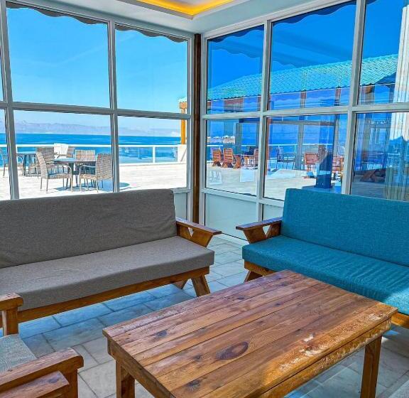 ホテル Vista Haql