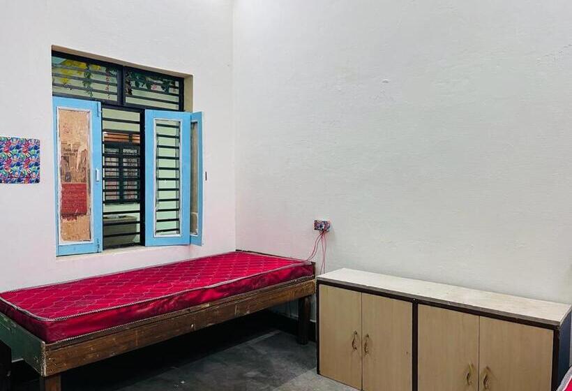 Jd Hostel & Pg