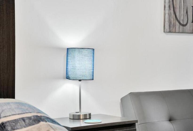 모텔 The Blue Anchor Unit #8