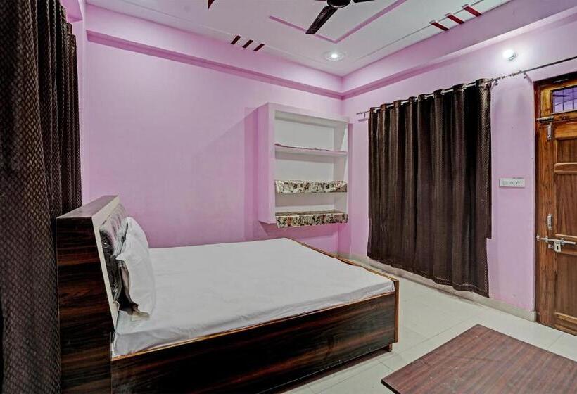 Oyo 82187 Divine Inn Hotel And Guest House