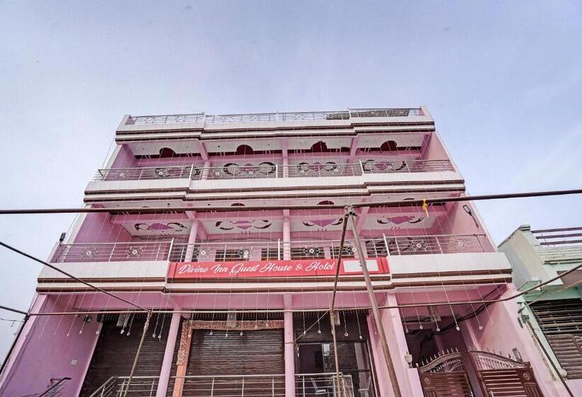 Oyo 82187 Divine Inn Hotel And Guest House