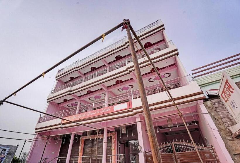 Oyo 82187 Divine Inn Hotel And Guest House