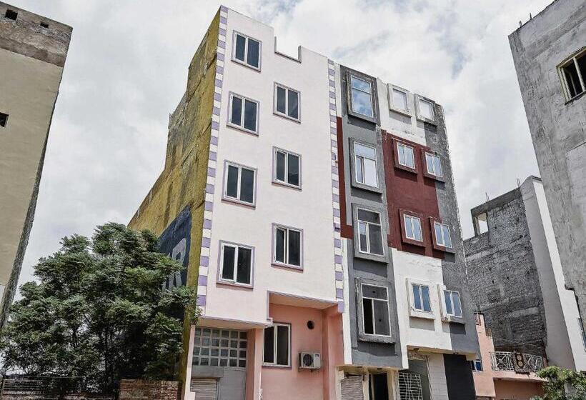 Oyo Flagship Hotel Alpine Inn