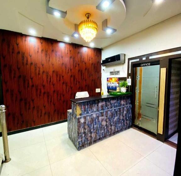 Oyo Flagship Hotel Alpine Inn