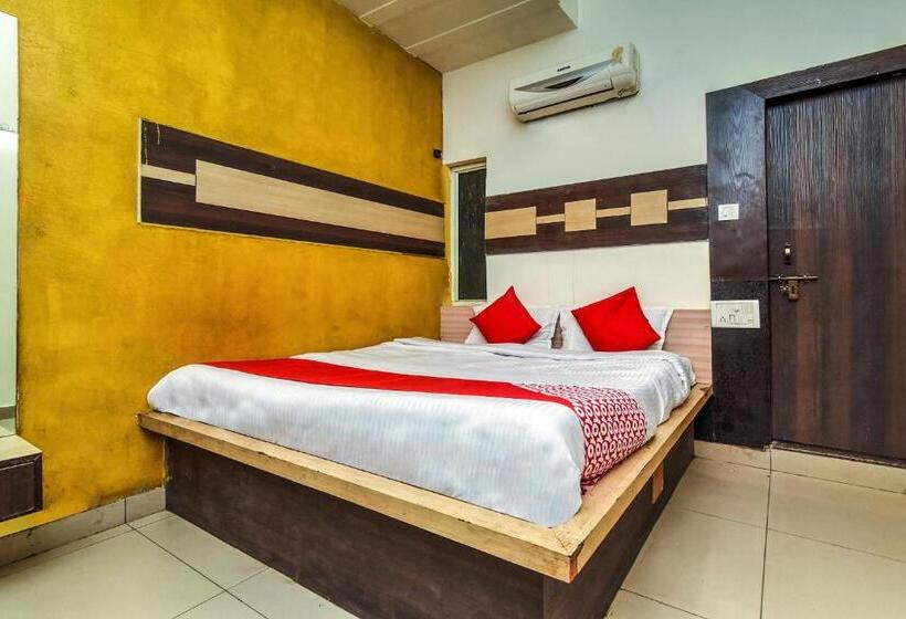 Oyo Flagship Hotel Alpine Inn