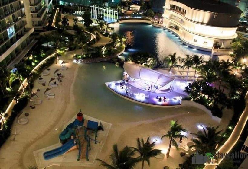 1 Bedroom Unit With Massage Chair, Karaoke, Smart Tv At Azure Urban Resort