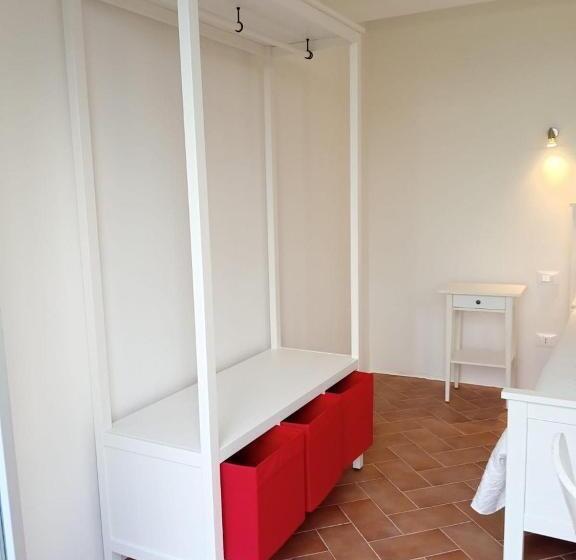 膳宿费 Affittacamere St Roch   Colazione, Bagno Annesso E Giardino   La Spezia